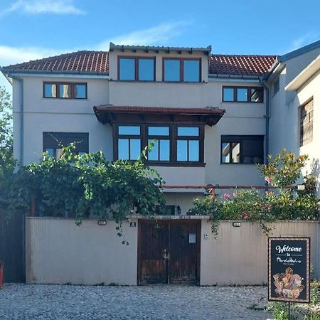 Apartments Azra モスタル エクステリア 写真