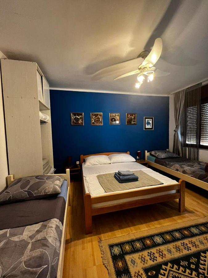 Apartments Azra モスタル エクステリア 写真
